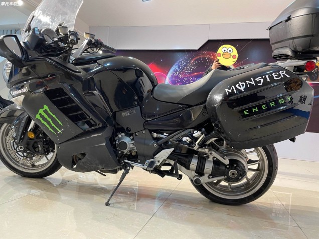 2007-2009 Kawasaki GTR1400/ZG1400 Motorcycle Fairings - Black Monster