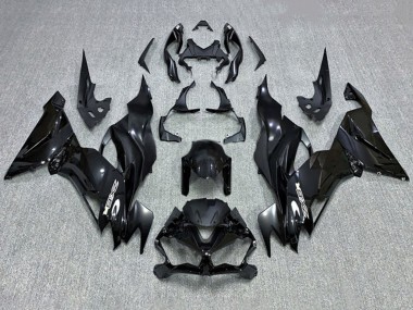 2019-2022 Kawasaki ZX6R Motorcycle Fairing - Glossy Black