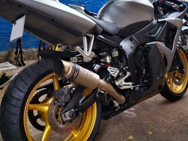 2003-2004 Yamaha YZF R6 Motorcycle Fairings - Matte Grey Matte Black Gold Decals