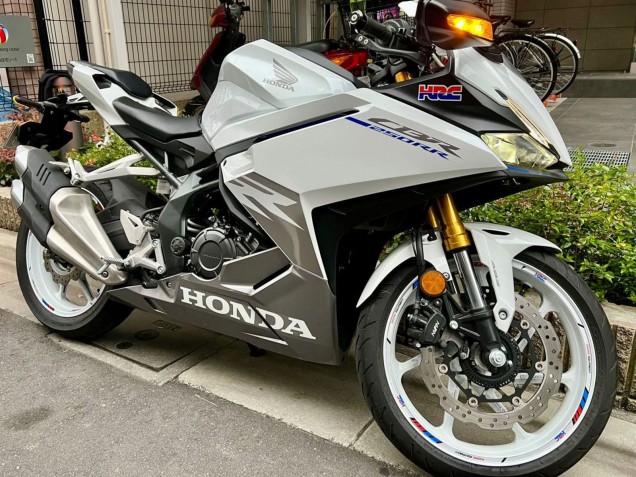 2023-2024 Honda CBR250RR Motorcycle Fairings - Silver Grey