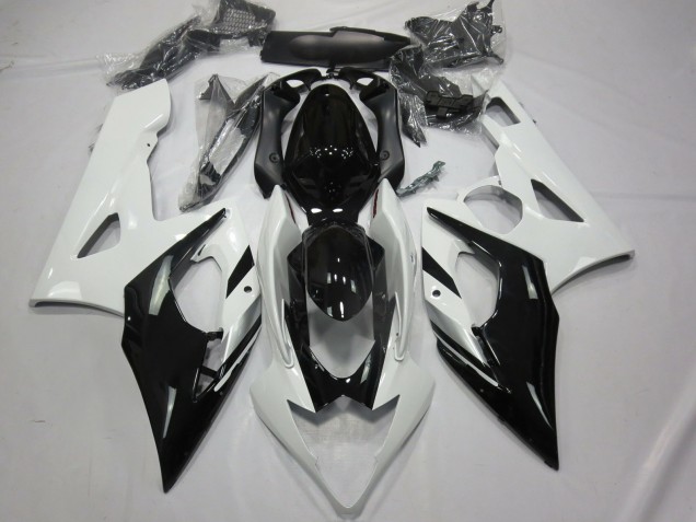 2005-2006 White Black and Silver Suzuki GSXR 1000 Motorcycle Fairings